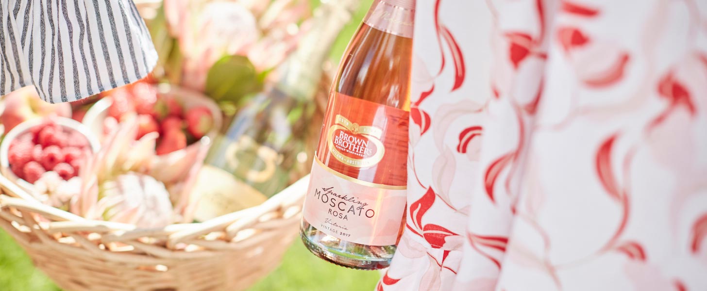 brown brothers moscato picnic